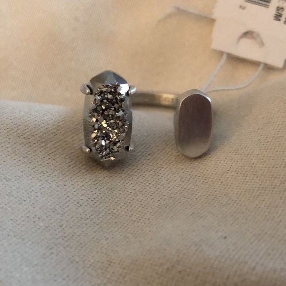 Kendra Scott Pryde Silver Tone Open Ring With Platinum Drusy Stone Size S/M NWT - Picture 4 of 11